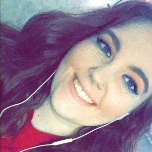 Meet your Posher, Shae